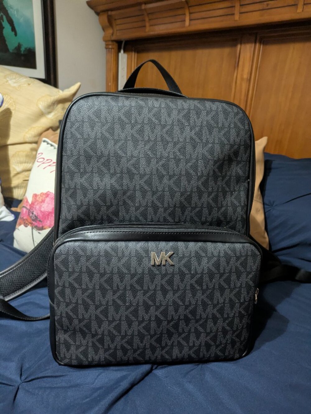 ~NWOT Authentic LARGE MK (Micheal Kors) Leather Backpack